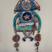 My project for course: Paper Mache for Beginners: Sculpt a Colorful Character. Un progetto di Illustrazione tradizionale, Character design, Design di giocattoli, Art to e Creatività con i bambini di Elena Panina - 28.11.2022