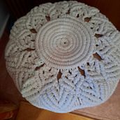 Mi proyecto del curso: Técnicas de macramé circular. Un proyecto de Artesanía, Decoración de interiores, Tejido, Macramé y Diseño textil de Sagrario - 01.12.2022