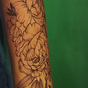 Don • Varanda Studio - Teixeira de Freitas, BA, Brasil!. Traditional illustration, Tattoo Design, Botanical Illustration, Design, Floral, and Plant Design project by João Lucas Monti - 12.03.2022