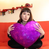 Visualizer Amores Amores . Un projet de Cinéma, vidéo et télévision, Vidéo, Télévision, Stor, telling , et Marketing pour YouTube de Leandro Lima - 01.10.2022