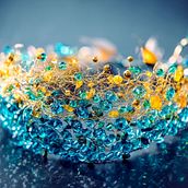Personalised crystal crowns. Een project van Ontwerp van accessoires van Rota Marite Strazda - 05.12.2022