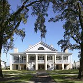 A Golf Clubhouse | Donald M. Rattner, Architect. Architecture, Interior Architecture, Interior Design, Interior Photograph, and Architectural Photograph project by Donald M. Rattner - 12.13.2022