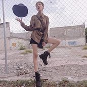 N A T U R A L. Un progetto di Fotografia di Ana Torres - 15.12.2022