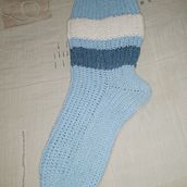 Mi proyecto del curso: Diseño y tejido de calcetines en crochet. Un proyecto de Diseño de moda, Tejido, DIY, Crochet y Diseño textil de Nena Sofía Martinez De Mendez - 25.12.2022