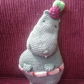 Mi proyecto del curso: Amigurumis: diseña y crea personajes en 2D . Un proyecto de Artesanía, Tejido, Crochet, Diseño de complementos y Diseño textil de chocontarodrigueznathalia - 24.12.2022