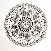 Meu projeto do curso: A arte de desenhar mandalas: crie padrões geométricos. Drawing, Ink Illustration, Arts, Crafts, Street Art, and Traditional illustration project by n_luz - 12.22.2022