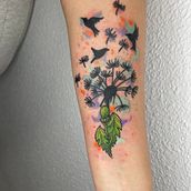 Mi proyecto del curso: Técnicas de tatuaje estilo acuarela: arte sobre piel. Traditional illustration, Painting, Watercolor Painting, and Tattoo Design project by violetaml1998 - 12.29.2022