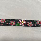 My project for course: Design and Creation of Beaded Jewelry. Accessor, Design, Arts, Crafts, Jewelr, Design, and Fiber Arts project by Jo Em - 12.18.2022