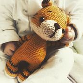 Mi proyecto del curso: Diseño de amigurumis: crea personajes de crochet. Arts, Crafts, Fiber Arts, Art To, s, Creating with Kids, Crochet, and Amigurumi project by Nagore Lecumberri - 01.03.2023