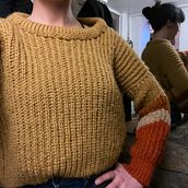 Mon projet du cours : Crochet : créez des vêtements avec une seule aiguille. Un projet de St, lisme, Art textile, DIY, Crochet , et Design textile de Maïté Hennemont - 06.01.2023