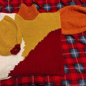 My project for course: Intarsia Knitwear Design and Creation . Design vestimentar, Arte din fibre, DIY, Tricotat și Design textil de Abigail Hubbard - 01.08.2023