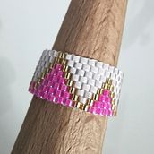 Mi proyecto del curso: Diseño de accesorios con cuentas: teje patrones elegantes. Accessor, Design, Arts, Crafts, Jewelr, Design, and Fiber Arts project by suertedevida - 01.09.2023