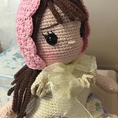 Mi proyecto del curso: Elaboración de muñecas amigurumi románticas. Arts, Crafts, To, Design, Fiber Arts, Crochet, Amigurumi, and Textile Design project by Rossana SAldias Arrepol - 01.09.2023
