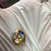 Botones kintsugi para proyecto de moda. Arts, Crafts, Fine Arts, Ceramics, and DIY project by Betty Chan - 01.13.2023