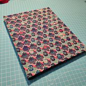 Mon projet du cours : Conception et reliure de carnets de croquis. Un proyecto de Ilustración tradicional, Artesanía, Encuadernación, DIY y Sketchbook de Alexandra Saget - 10.01.2023