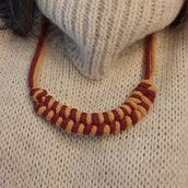 Il mio progetto del corso: Gioielli in corda per principianti: crea le tue collane. Projekt z dziedziny Craft, Projektowanie biżuterii, Makrama, Wzornictwo tekst i liów użytkownika rikinicolombo - 14.01.2023