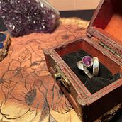 Mi proyecto del curso: Introducción a la joyería con engaste de piedras. Un projet de Création d'accessoires, Design de bijoux, St , et lisme de Angel Mella - 13.01.2023