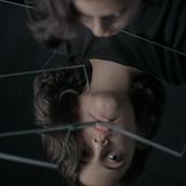 Mein Abschlussprojekt für den Kurs: Porträtfotografie: ein experimenteller Ansatz. Fotografia, Fotografia de retrato, e Fotografia artística projeto de Rina Ginzburg - 18.01.2023