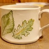 Il mio progetto del corso: Ceramiche con fiori impressi: crea stoviglie funzionali. Un progetto di Artigianato, Ceramica, Design, Design di accessori, Belle arti e DIY di carla_galassini58 - 20.01.2023
