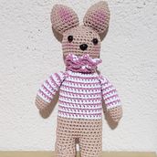 Mi proyecto del curso: Amigurumi: creación de personajes con ganchillo. Un progetto di Artigianato, Design di giocattoli, Fiber Art, Uncinetto, Textile Design e Amigurumi di Ingrid Quevedo - 17.01.2023