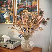 My project for course: Centerpiece Design with Dried and Preserved Flowers. Interior Design, L, scape Architecture, Decoration, DIY, Floral, and Plant Design project by a_susanne_eriksson - 01.22.2023
