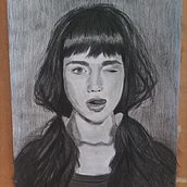 Retrato carbonilla. Traditional illustration project by Micaela Savio - 09.07.2022