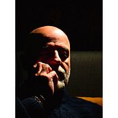 Mi proyecto del curso: Retrato fotográfico intimista Ein Projekt aus dem Bereich Fotografie, Porträtfotografie, Beleuchtung für Fotografie, Artistische Fotografie und Interieurfotografie von Raul Ortega - 25.01.2023