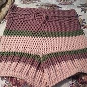 Mon projet du cours : Top-down : vêtements au crochet en une pièce Ein Projekt aus dem Bereich Modedesign, Weben, Crochet und Textildesign von Antonine Porsenna - 25.01.2023