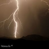 rayo. Un proyecto de Fotografía de Anna Manoela Fernández Barral B. - 26.01.2023