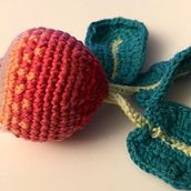 Mon projet du cours : Initiation au crochet : créez un amigurumi à croquer. Arts, Crafts, To, Design, Fiber Arts, DIY, Crochet, and Amigurumi project by Marie Christelle Calapaya - 01.27.2023