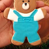 Meu projeto do curso: Decoração de biscoitos com glacê real para iniciantes. Design, Painting, and DIY project by Adriana Sodré Lucarelli - 01.25.2023