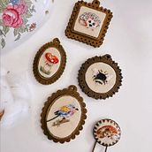 My project for course: Miniature Needlework: Make Embroidered Jewelry . % Carmen Rusu tarafından hazırlanan Mücevher Tasarımı, Nakış, Ve Tekstil Tasarımı projesi - 01.31.2023