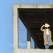 My project for course: Minimalist Photography: Form, Scale, and Composition. Un proyecto de Fotografía, Fotografía arquitectónica, Fotografía Lifest y le de Bianca Neagoe - 25.01.2023