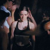 Mar de Dirac. CALVIN KLEIN X DAZED.. Un proyecto de Producción audiovisual					 de Gara Béjar Millet - 01.02.2023