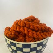 Finger Crocheting Project 1. Un projet de Artisanat de Emmylou The Mudlark - 04.02.2023