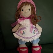 Mi proyecto del curso: Elaboración de muñecas amigurumi románticas. Arts, Crafts, To, Design, Fiber Arts, Crochet, Amigurumi, and Textile Design project by mj_castrobaute - 02.05.2023