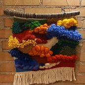Il mio progetto del corso: Introduzione al tessuto su telaio. Accessor, Design, Decoration, Fiber Arts, Weaving, and Textile Design project by giulia.rigolon - 02.14.2023