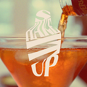 Identidade Visual Shake It Up. Design gráfico, Design, Br e ing e Identidade projeto de Maristela Lima - 05.02.2023