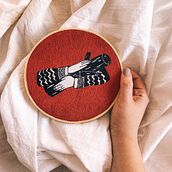 Bordado Twin Peaks. Un progetto di Design, Ricamo, Textile Design e Artigianato di Melisa Gonzalez - 17.02.2023