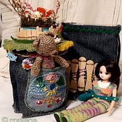 My project for course: Embroidery and Fabric Painting for Beginners. Painting, Pattern Design, Embroider, DIY, Upc, cling, and Textile Design project by Ruxandra Tetiu - 02.20.2023
