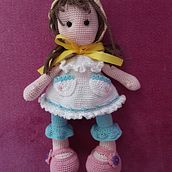 Il mio progetto del corso: Creazione di bambole amigurumi romantiche. Arts, Crafts, To, Design, Fiber Arts, Crochet, Amigurumi, and Textile Design project by antonella_mori - 02.21.2023