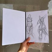 Mi proyecto del curso: Dibujo anatómico para principiantes. Un progetto di Belle arti, Disegno a matita, Disegno, Disegno realistico e Disegno anatomico di ariperuzzi04 - 22.02.2023