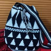 Mi proyecto del curso: Introducción al tapestry. Accessor, Design, Pattern Design, Fiber Arts, Crochet, and Textile Design project by Martha Rios Angel - 02.13.2023