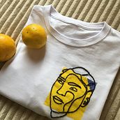 Mi proyecto del curso: Retrato lineal bordado. Un proyecto de Bordado y Diseño textil de Paola Cristancho - 27.02.2023