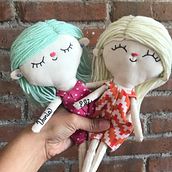 Mi proyecto del curso: Muñecos de tela: diseño, costura y creación de contenido. Arts, Crafts, To, Design, Social Media, Mobile Photograph, Product Photograph, Sewing, Instagram Photograph, Patternmaking, and Dressmaking project by Rebeca Pozos de Ita - 02.28.2023
