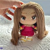 My project for course: Amigurumi: Learn to Crochet People. Arts, Crafts, To, Design, Fiber Arts, Crochet, Amigurumi, and Textile Design project by Andrea Carrascal - 02.21.2023