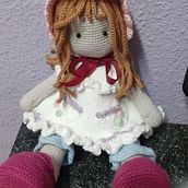 Mi proyecto del curso: Elaboración de muñecas amigurumi románticas. Arts, Crafts, To, Design, Fiber Arts, Crochet, Amigurumi, and Textile Design project by Rosario Hernandez - 03.02.2023
