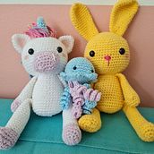 Meu projeto do curso: Amigurumi de animais com crochê . % Aline Sette Brüggemann tarafından hazırlanan O, uncak Tasarımı, El, af Sanatları, Kendin Yap, Tığ işi, Amigurumi, Ve Tekstil Tasarımı projesi - 03.03.2023