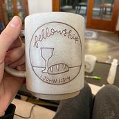 Fellowship Mug. Un projet de Gravure, Lettering , et Lettering manuel de Taylor - 04.03.2023