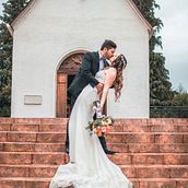 Mi proyecto del curso: Fotografía de boda: sesión de pareja. Un projet de Photographie, Photographie de portrait, Photographie documentaire , et Composition photographique de Jerson Arratia - 08.03.2023